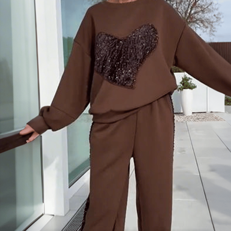🎁New Arrivals🔥Women's 2 Piece Top & Pants Set with Sequin Hearts