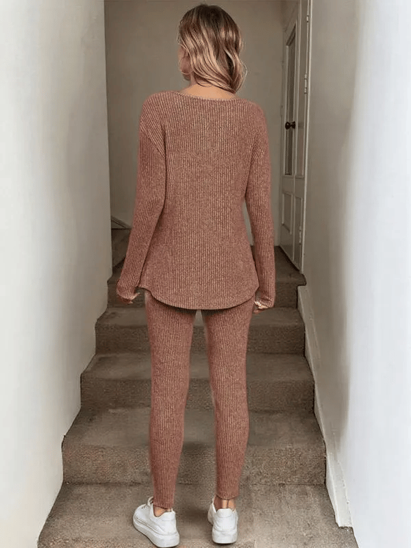 📦Buy 2 Free Shipping🎀Women's Casual Plush Rib-Knit Long Sleeve T-Shirt And Leggings Set